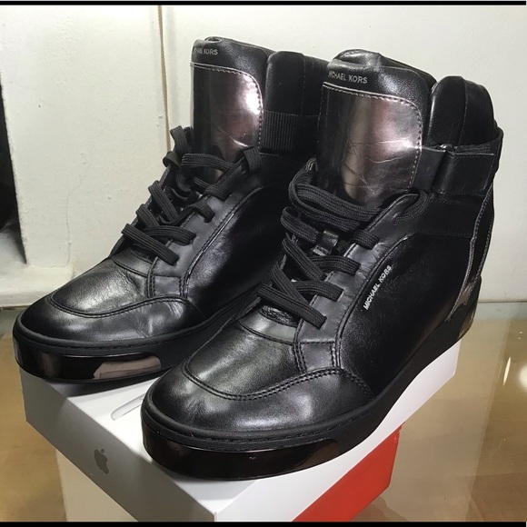 michael kors pia high top